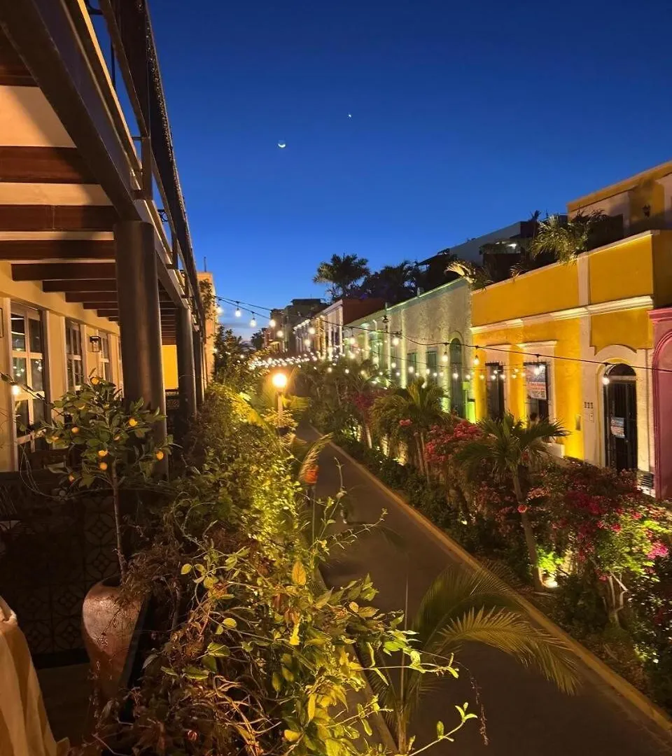 Extraordinary Location For Food And Walker'S Apartment Mazatlan