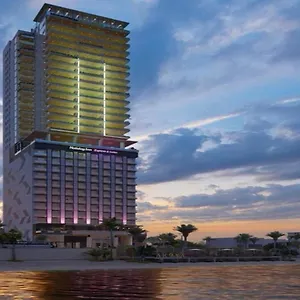  Hotel Express & By Ihg